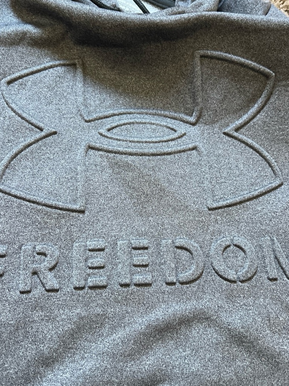 Under Armour Mens Gray Freedom Embossed One-Piece Hoodie